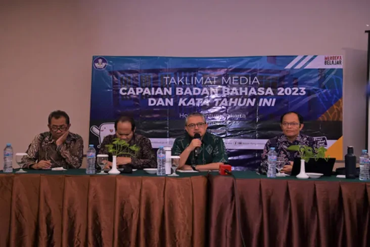 Kecerdasan Artifisial...
