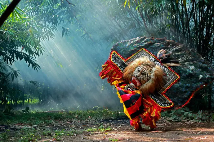 Kisah Keturunan Batara...