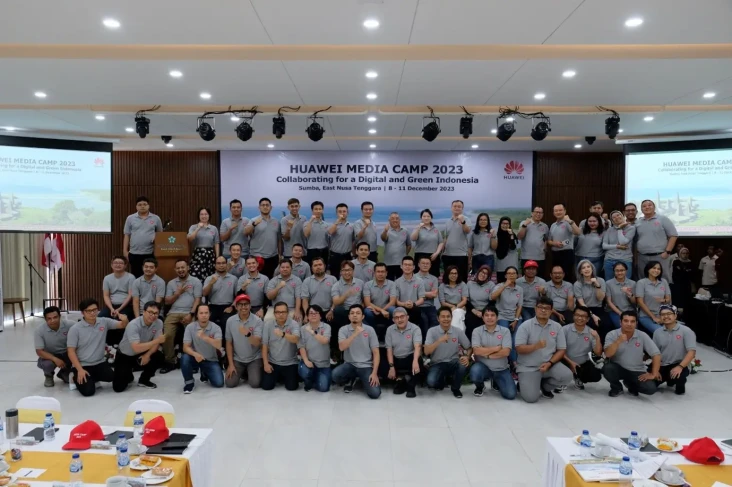 Huawei Perkuat Kolaborasi...