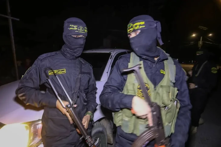 Faksi-faksi Palestina...