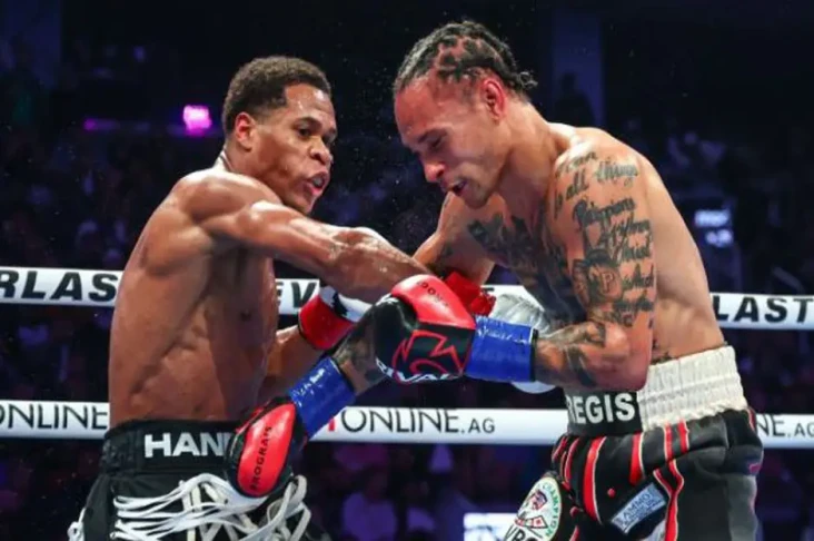 Devin Haney Juara Dunia...