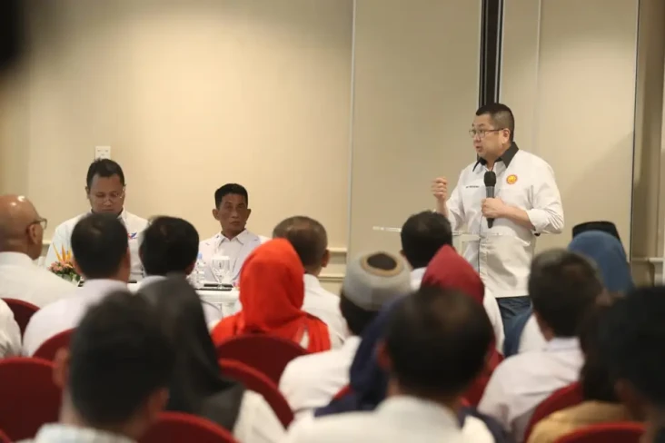 Beri Pembekalan di Bogor,...