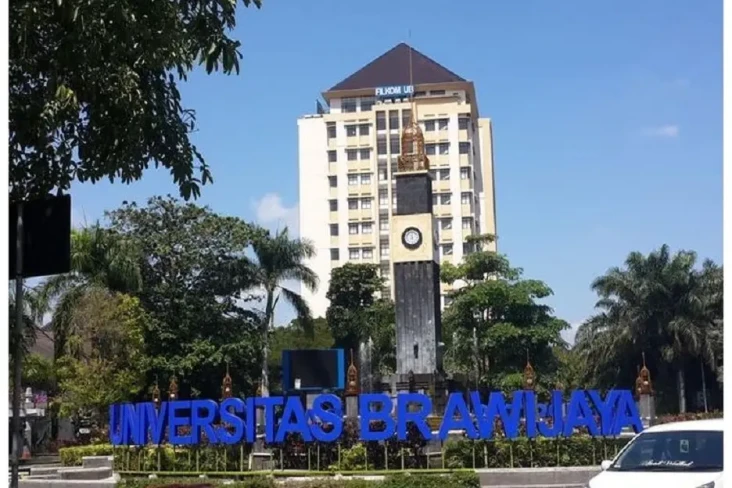 Daya Tampung 83 Jurusan...