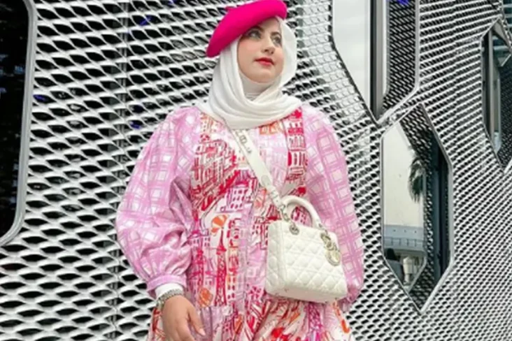Ibunda dan Tasya Farasya...
