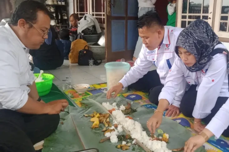 Caleg Perindo Deden...