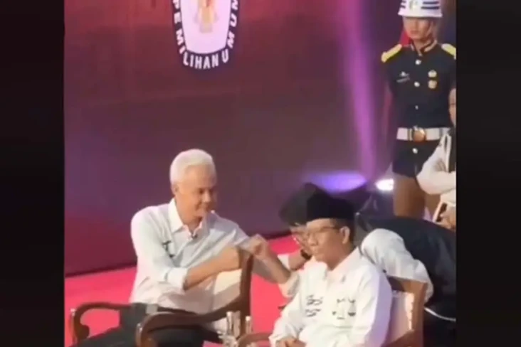 Viral! Momen Alam Ganjar...