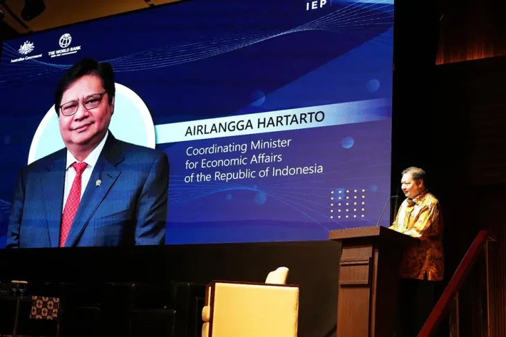 Menko Airlangga Buka-bukaan...