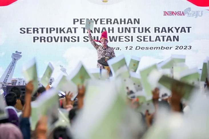 Seluruh Bidang Tanah...