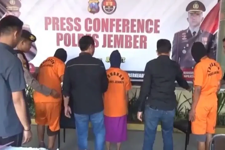 Sadis! Hubungan Asmara...