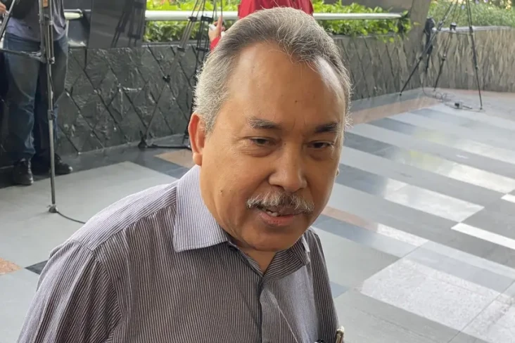 Firli Bahuri Minta Ditunda,...