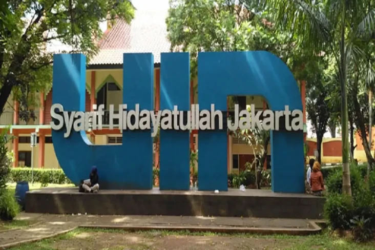 10 Universitas Terbaik...