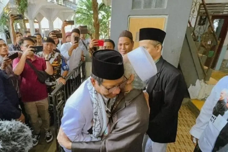Mahfud MD Didoakan Abuya...