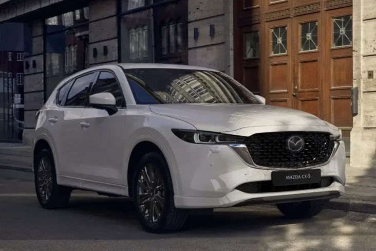 Sejarah Mazda, Pabrik...