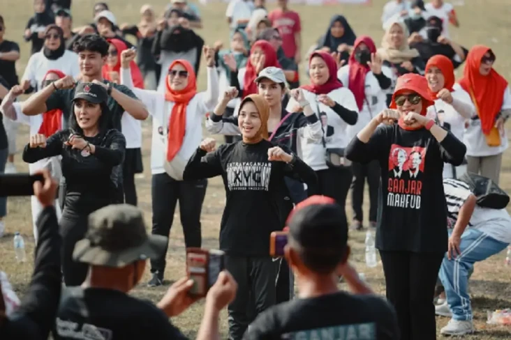 Atikoh Ganjar Olahraga...