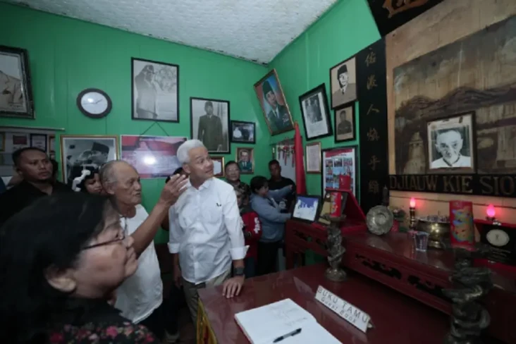 Kunjungi Rumah Rengasdengklok,...