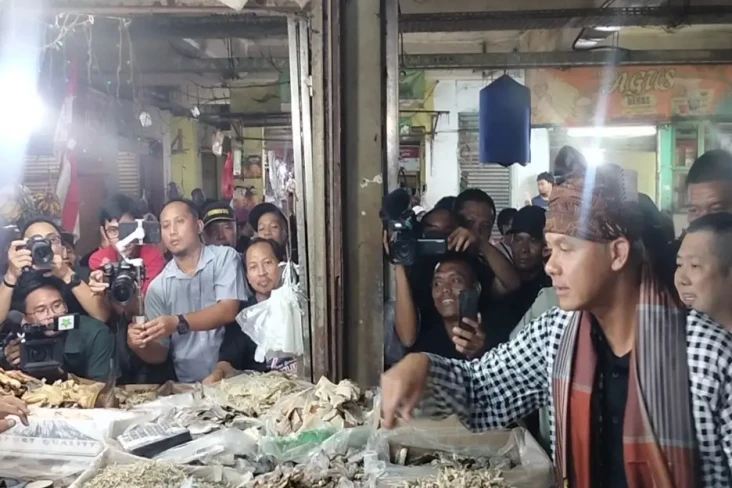 Blusukan ke Pasar Kranggan...