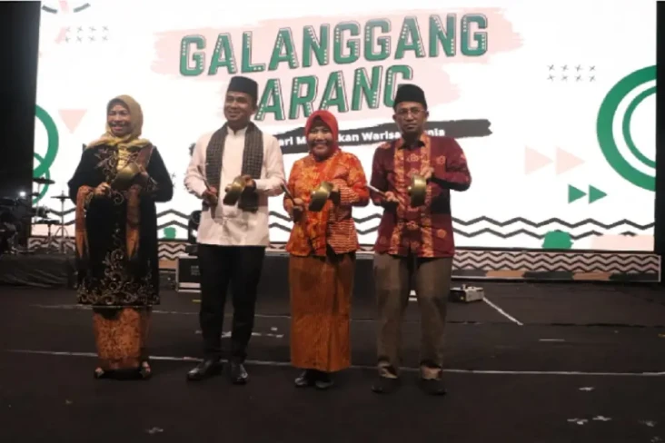 Galanggang Arang, Puncak...