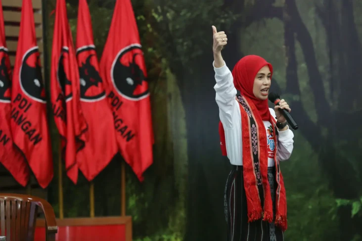 Siti Atikoh Sosialisasikan...