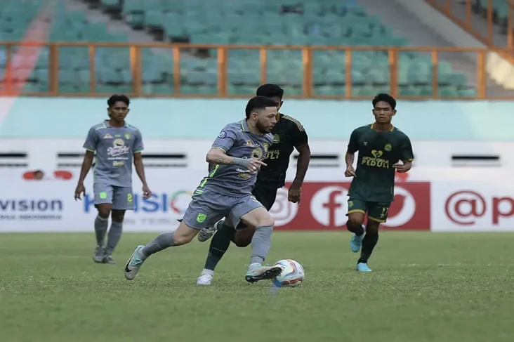 Hasil Liga 1 2023-2024:...