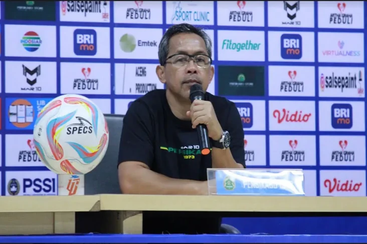 Imbang Lawan Persebaya,...