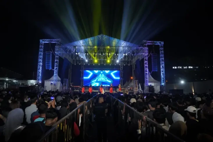 Kemeriahan Pesta Rakyat...