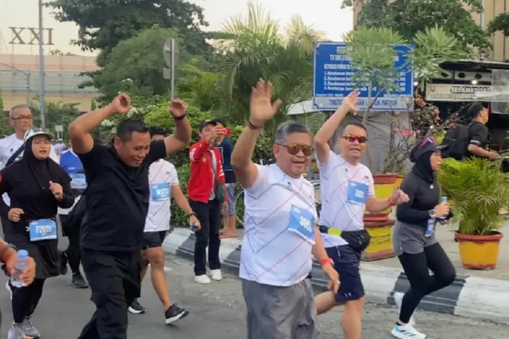 Lari Bareng Atikoh Ganjar,...