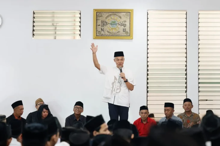 Ganjar Komitmen Kuatkan...