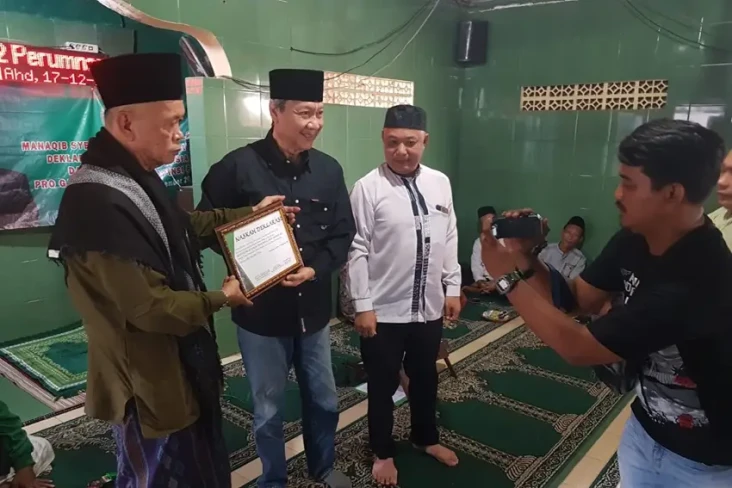 Sederet Alasan Alumni...