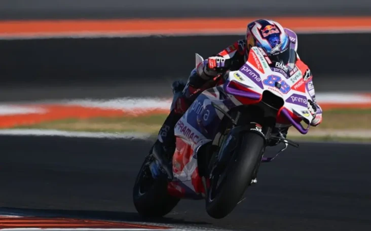 Jorge Martin Sambut...