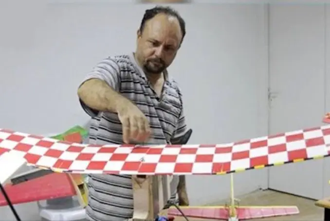 Siapakah Mohammed al-Zouari,...