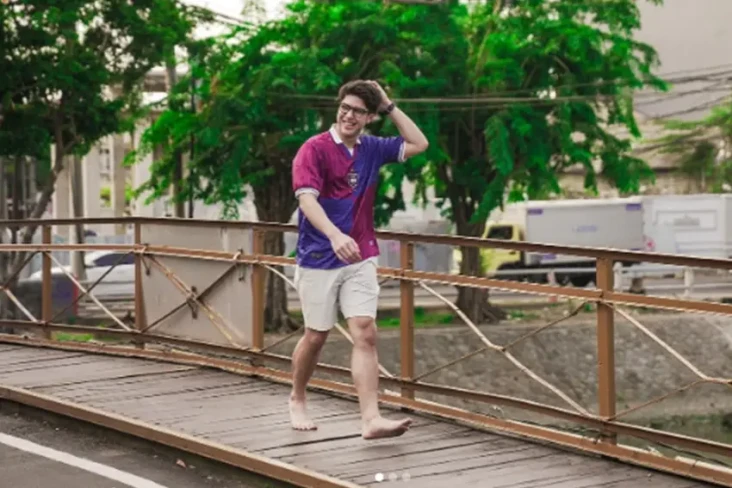El Rumi Cosplay Jadi...