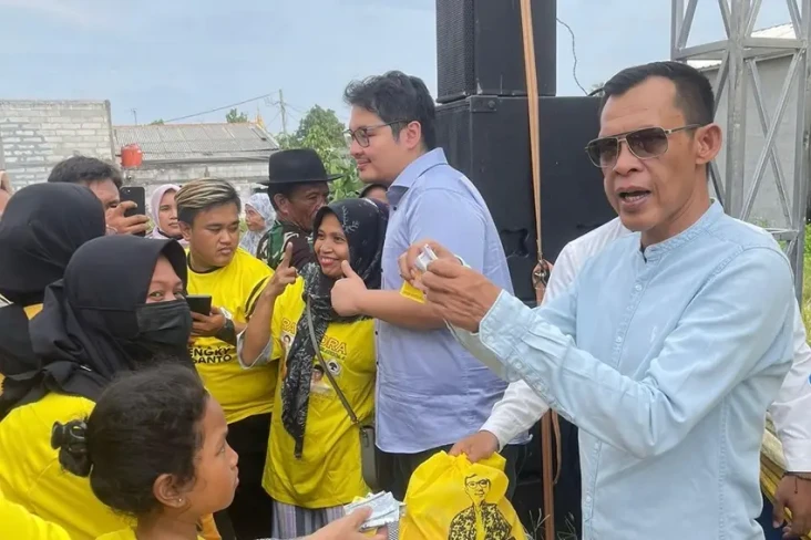 Ravindra Airlangga Ngariung...