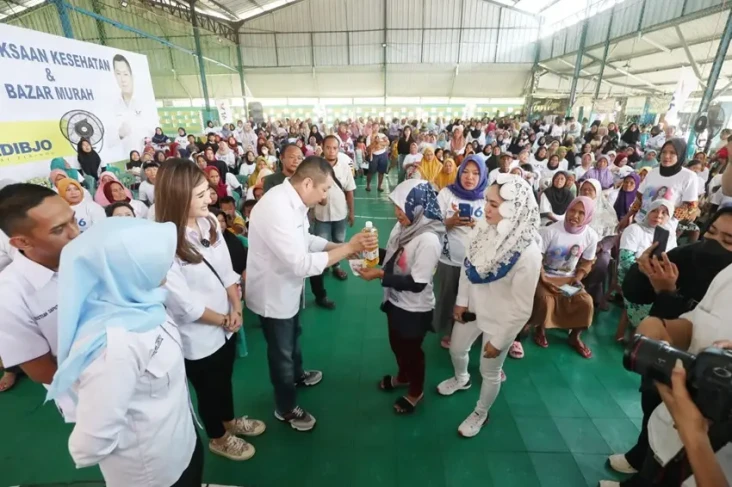 Perindo Gelar Bazar...