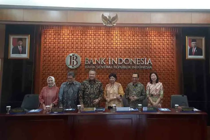 Tok! BI Tahan Suku Bunga...