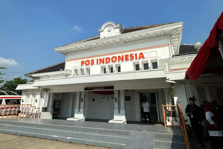 Jelang Berusia 3 Abad,...