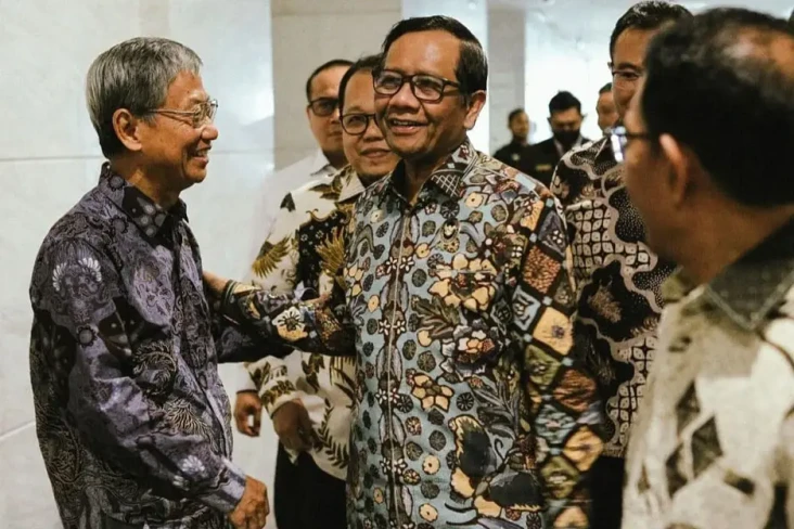 Debat Perdana Cawapres,...