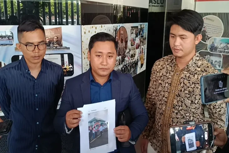 Dianggap Tak Netral,...