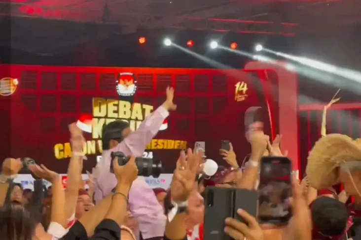 Relawan Ramai-ramai...