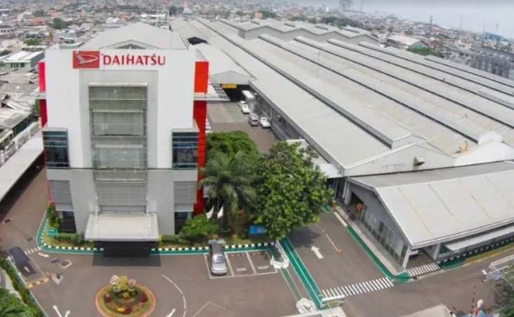 Daihatsu Indonesia Bekukan...