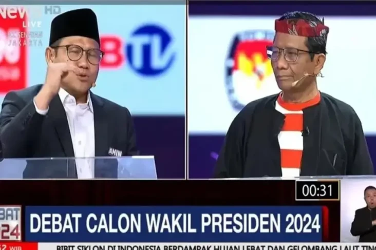Mahfud MD Pertanyakan...