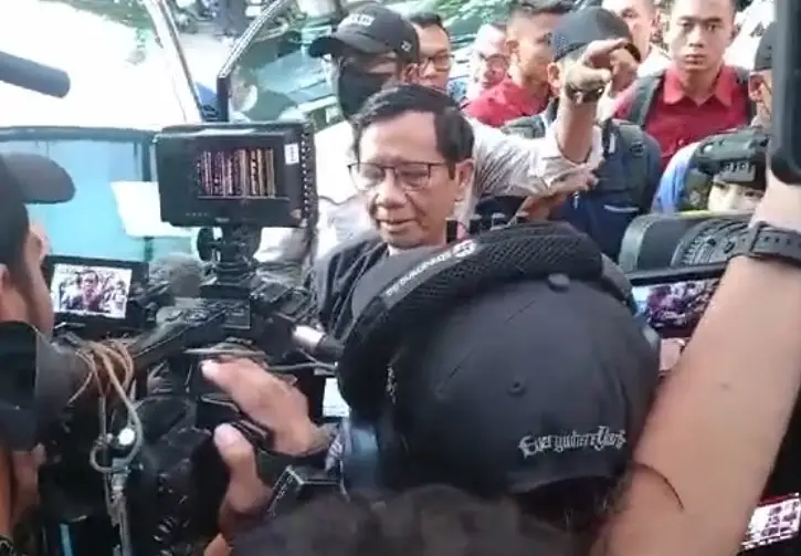 Ini Makna Baju Adat...