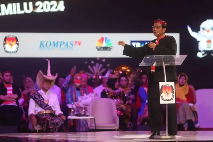Andi Widjajanto: Mahfud...