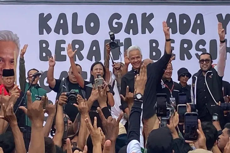 Ganjar Ikut Main Rampak...