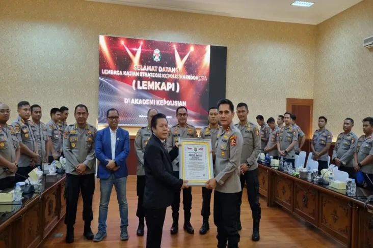Lahirkan SDM Berkualitas,...