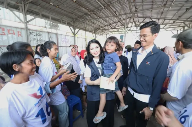 HT dan Liliana Kunjungi...