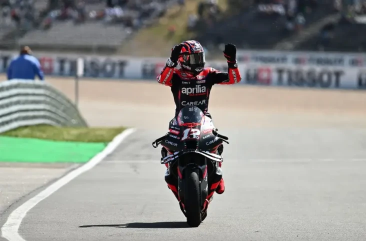 Maverick Vinales Jadi...