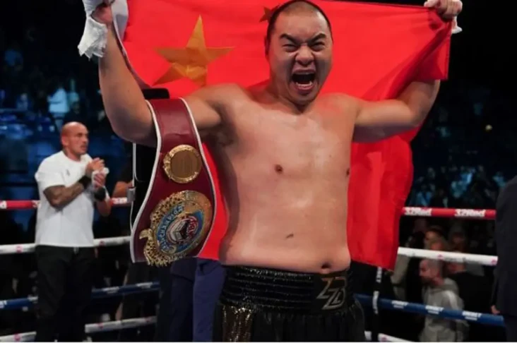 Zhang Zhilei Raja KO...