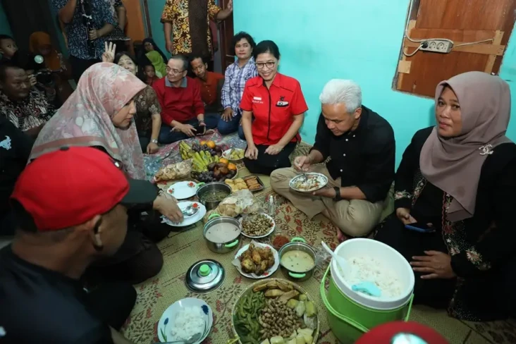 Ganjar Menginap di Rumah...