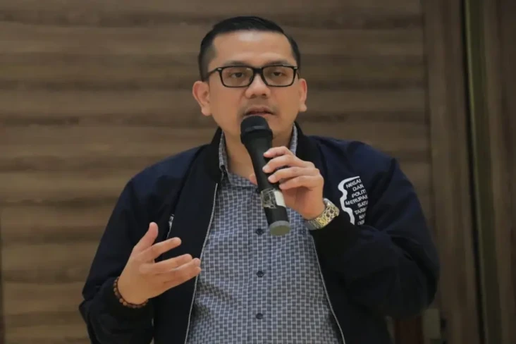 Pakar Hukum Radian:...