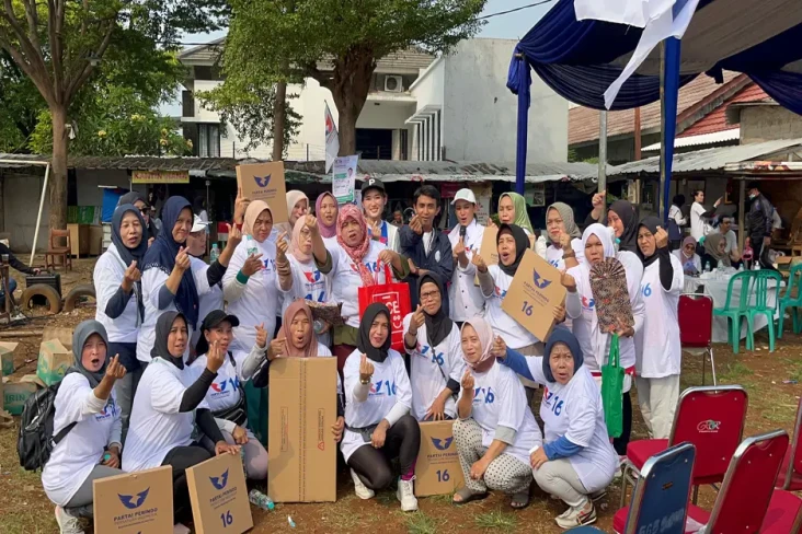 Aksi Sosial Caleg Perindo...